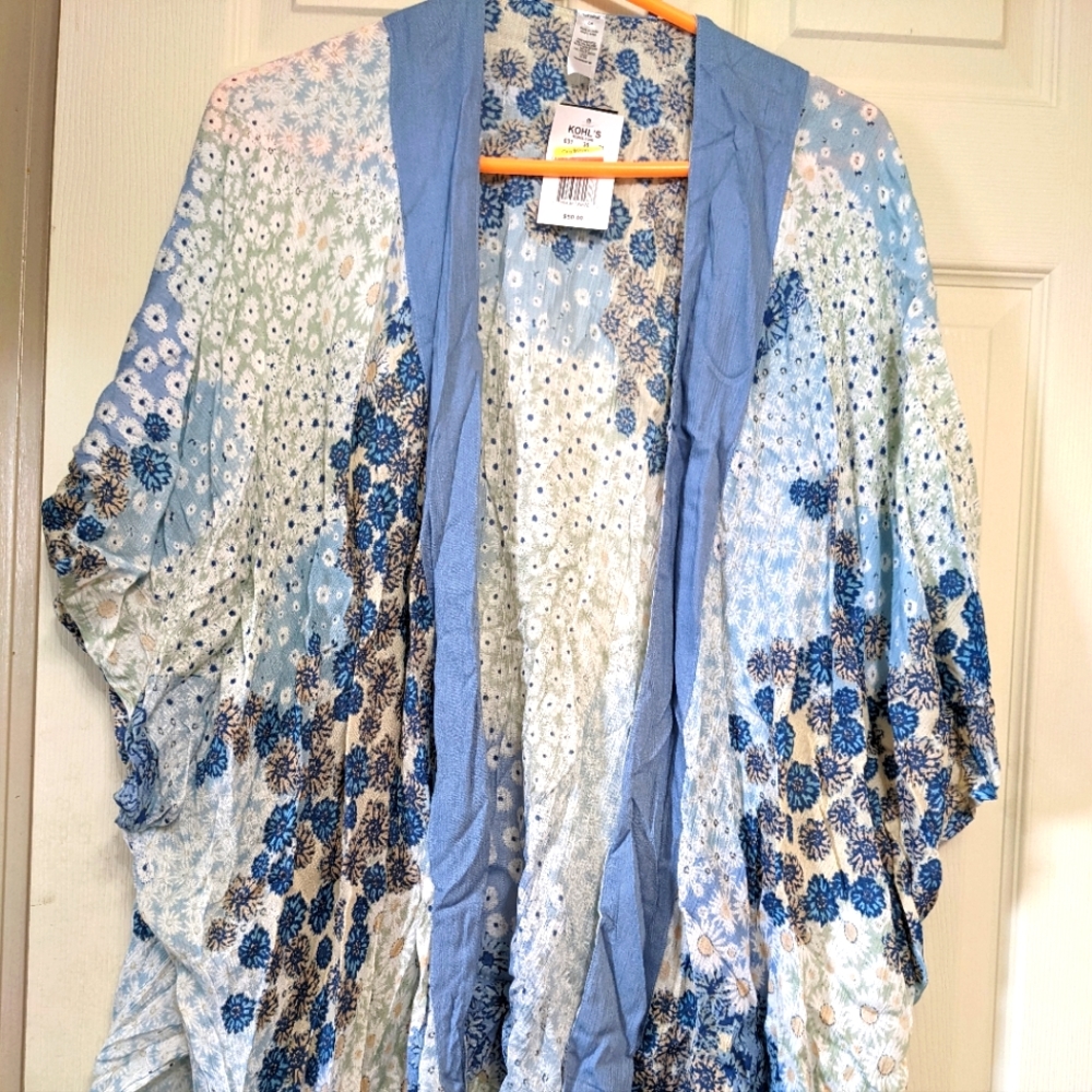 Shawl/cover up